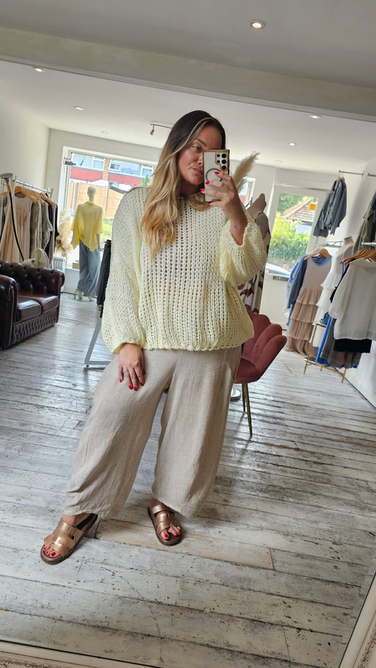 Melissa oversized jumper in lemon