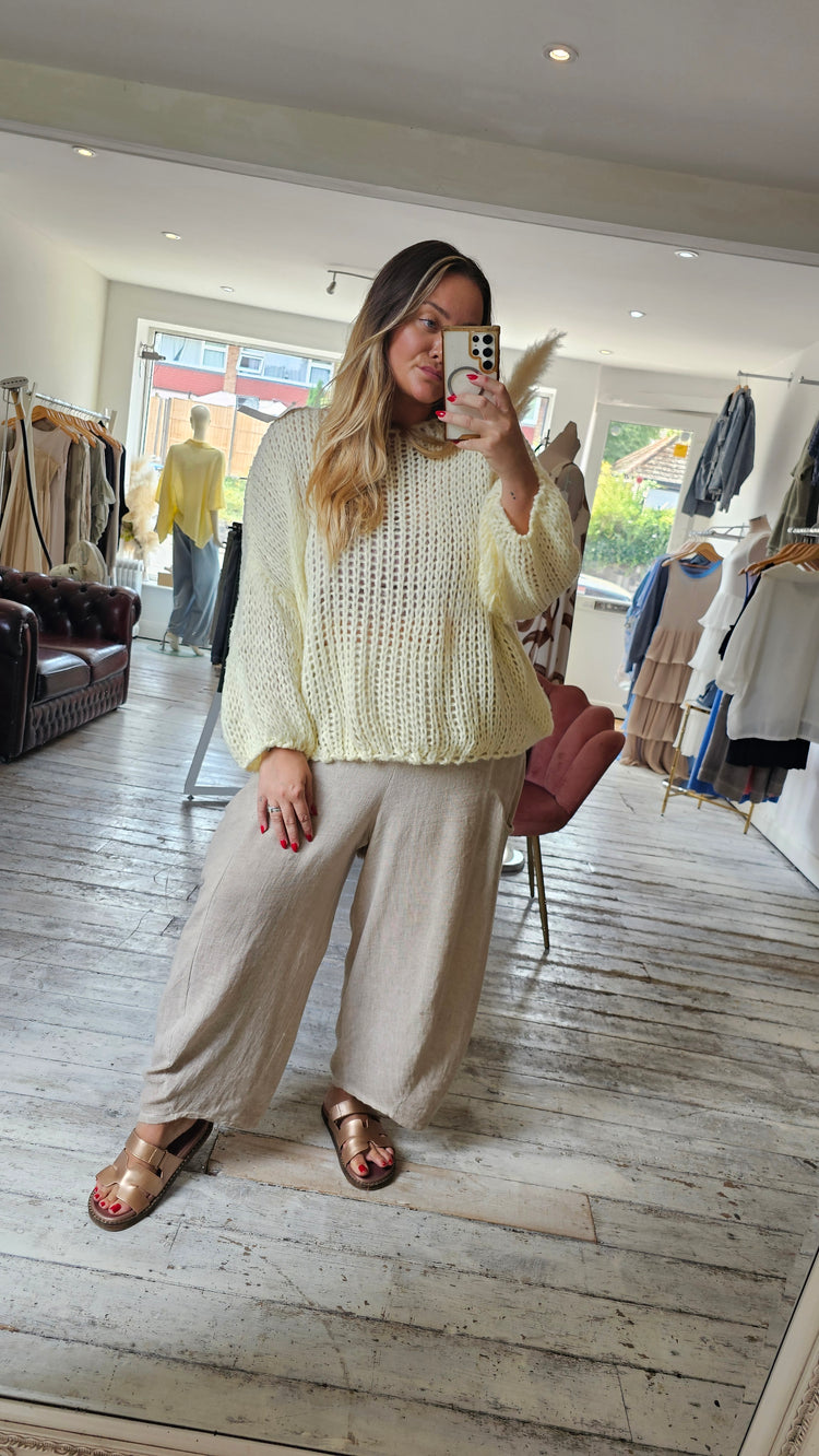 Melissa oversized jumper in lemon
