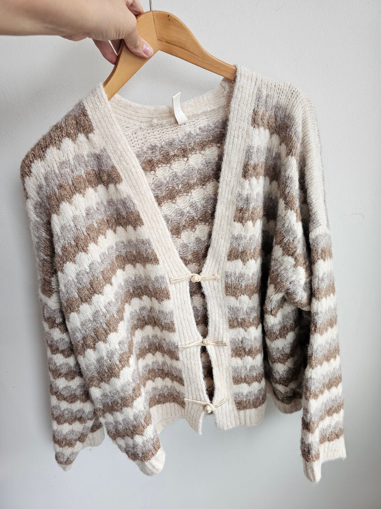 Jody Multicoloured button up knitted cardigan in beige