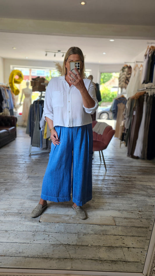 Camila linen blend wide leg crop trousers in Royal blue