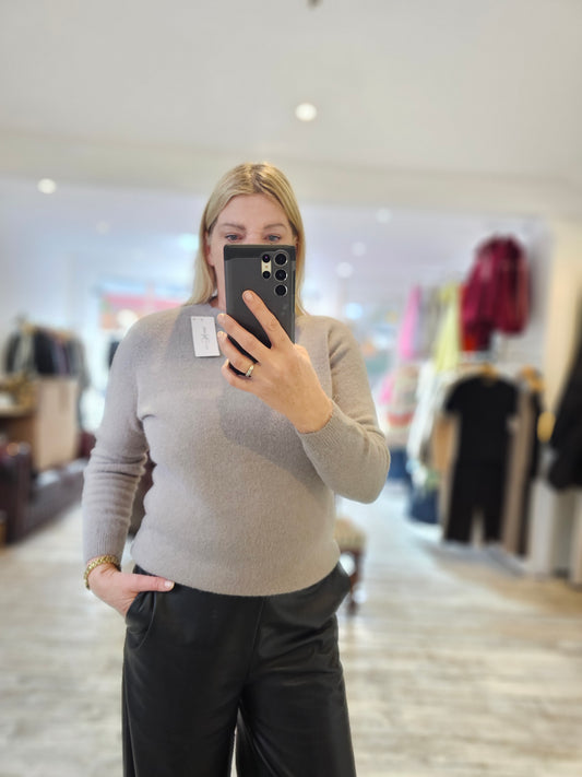 Erin supersoft crew neck knit in mocha