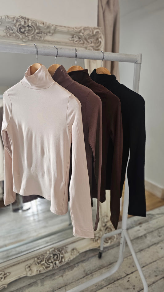 Kimberly high neck viscose stretchy top beige