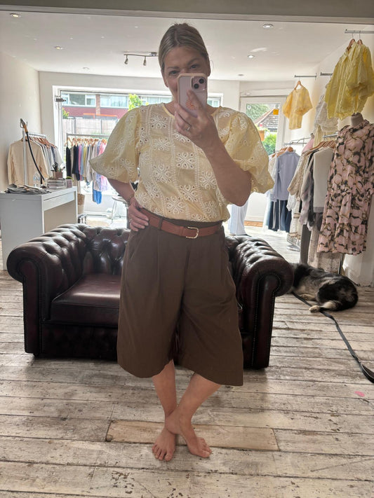 Camilla Bermuda shorts in brown