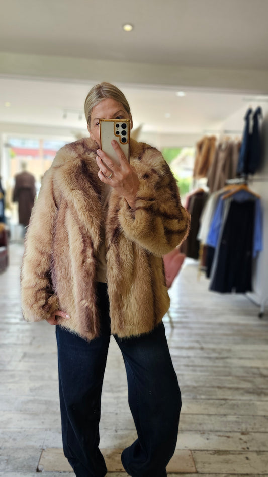 Jennifer vintage style chunky faux fur jacket in camel