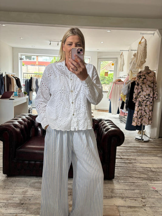 Broderie Anglaise Blouse in white