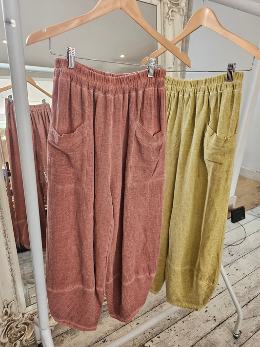 OLIVE LINEN BLEND FRONT POCKET TROUSER IN RUST