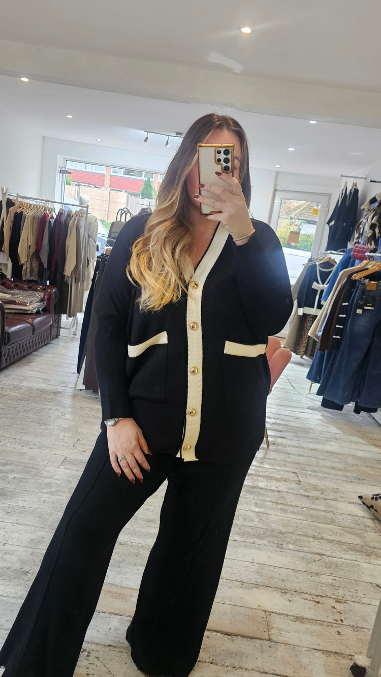 GABRIELLE CONTRAST GOLD BUTTON CARDIGAN IN BLACK