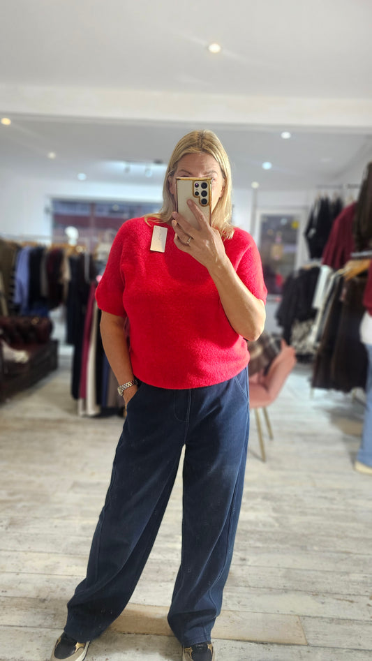 Betsy crew neck half sleeve soft knit jumper in red