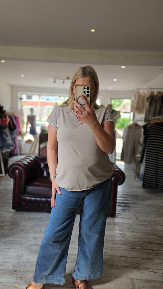 Raw edge cotton top in mocha
