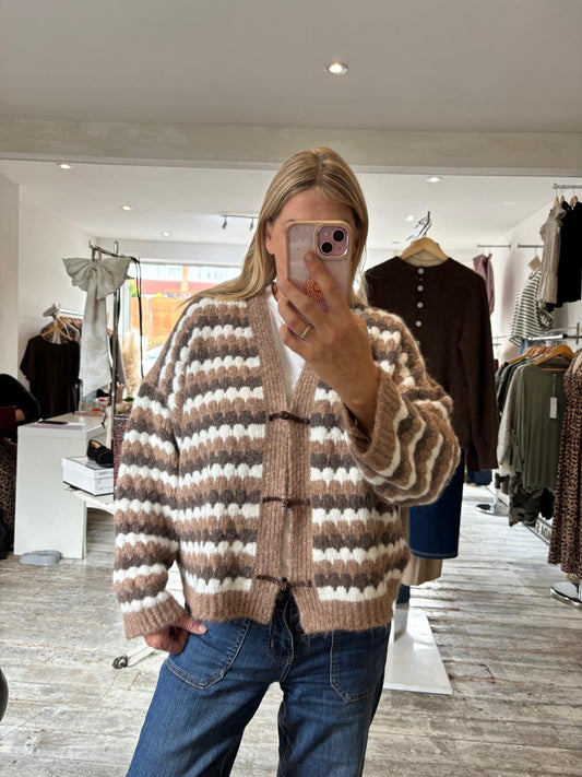 Jody Multicoloured button up knitted cardigan in mocha