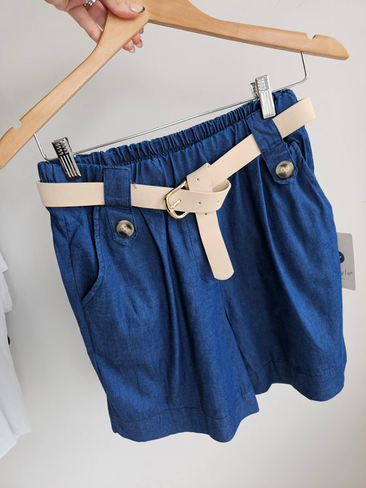 INDIE ELASTICATED WAIST SHORTS IN DARK DENIM