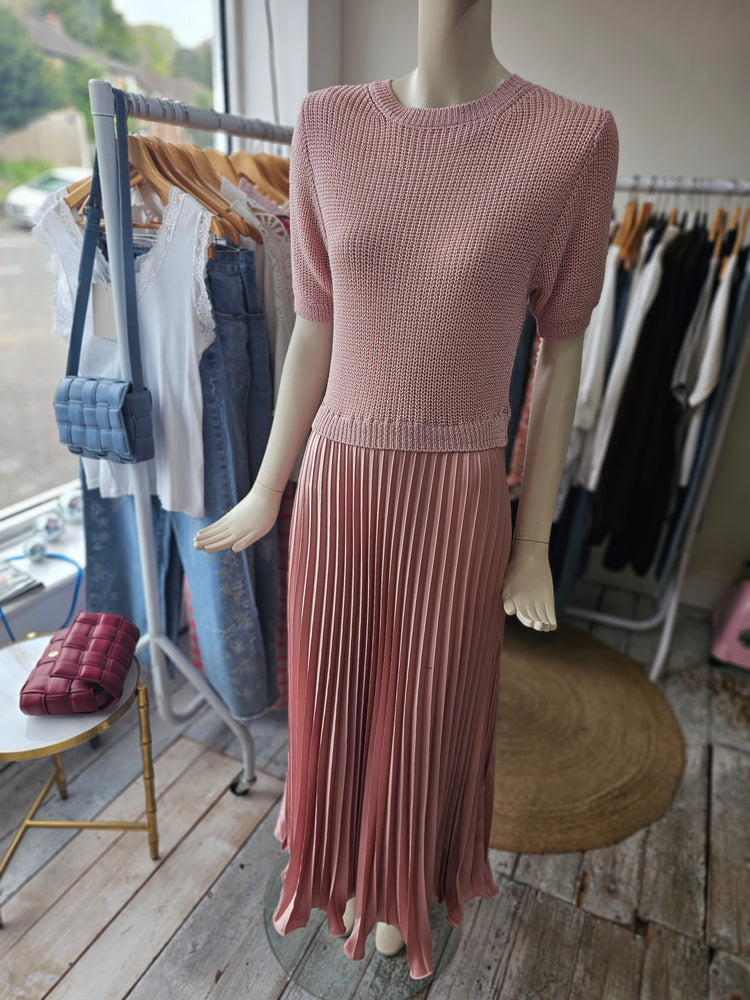 Willow short sleeve light knit and pleated shirt dress in dusky pink