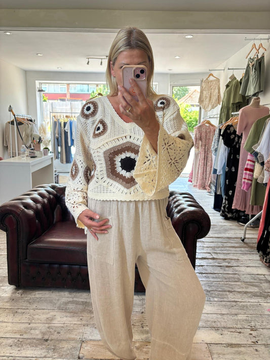 Callie Bell sleeve crochet top in mocha