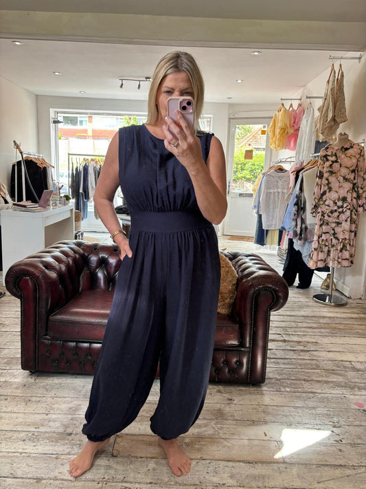 HOLLIE ELASTICATED SLEEVELESS HAREM JUMPSUIT IN NAVY