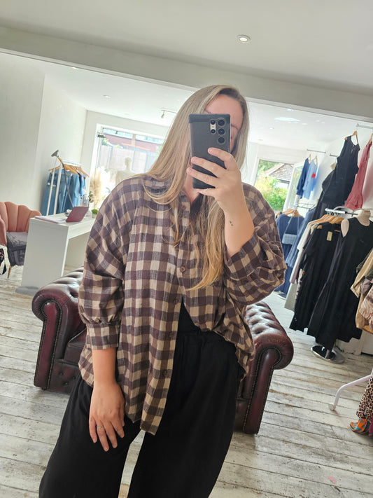 Blakely Check Boyfriend Shirt in chocolate