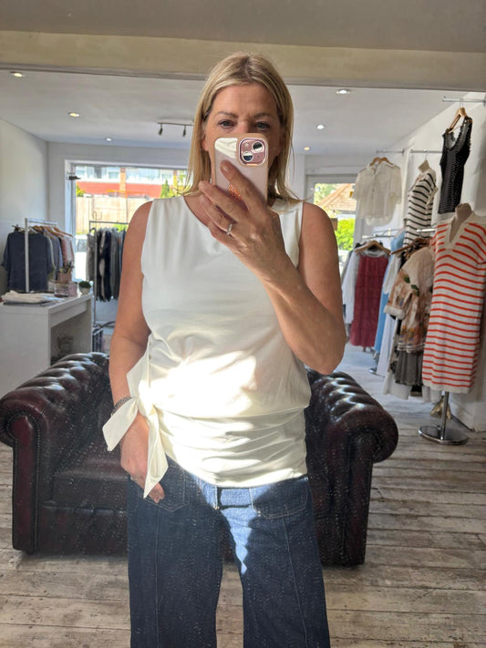 EVE JERSEY SIDE TIE SLEEVELESS TOP IN WHITE