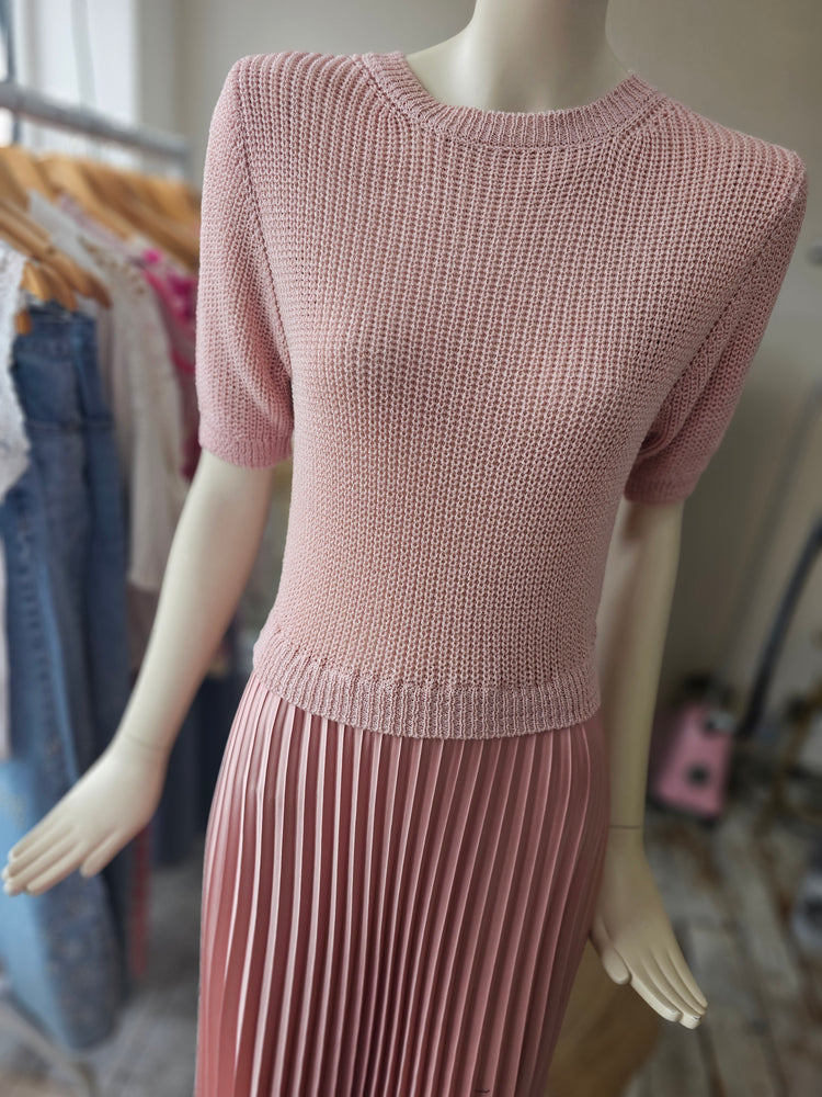 Willow short sleeve light knit and pleated shirt dress in dusky pink