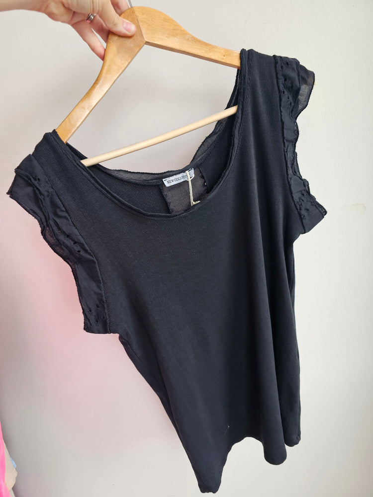 Trinny embriodery detail cotton top in black