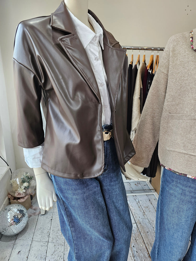 PIPER FAUX-LEATHER THREE-QUARTER SLEEVE JACKET IN CHOCOLATE