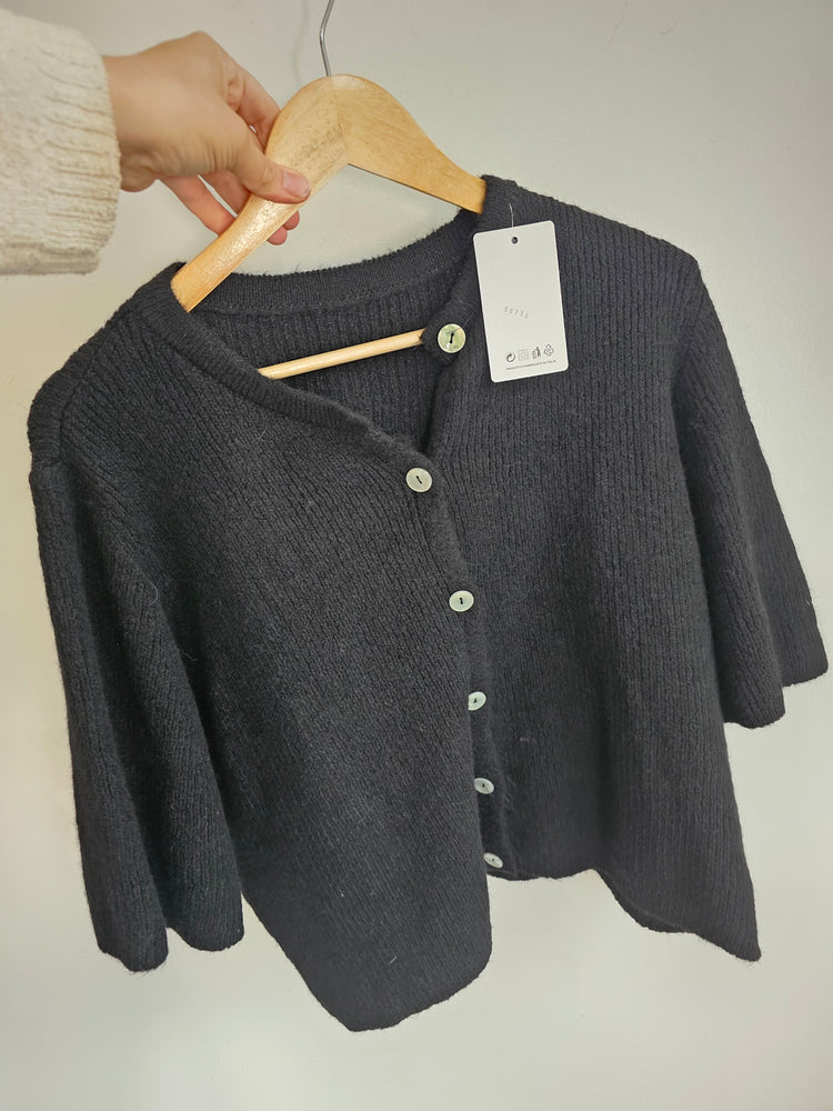 Nadia ribbed half sleeve cardigan in black