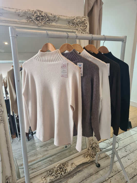 Isabelle RIBBED HIGHNECK PLAIN JUMPER IN beige