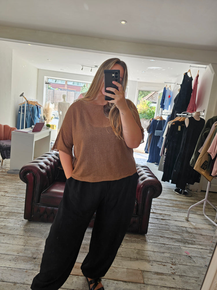 Bonnie lightweight layering knit in camel