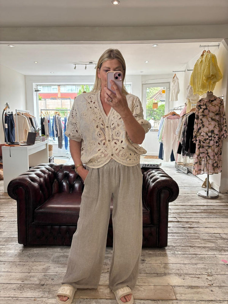 LUNA TWO POCKET LINEN BLEND TROUSERS IN MOCHA
