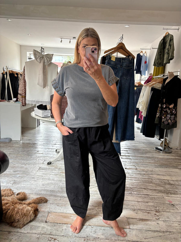 Brooke Front pocket cotton trousers in black